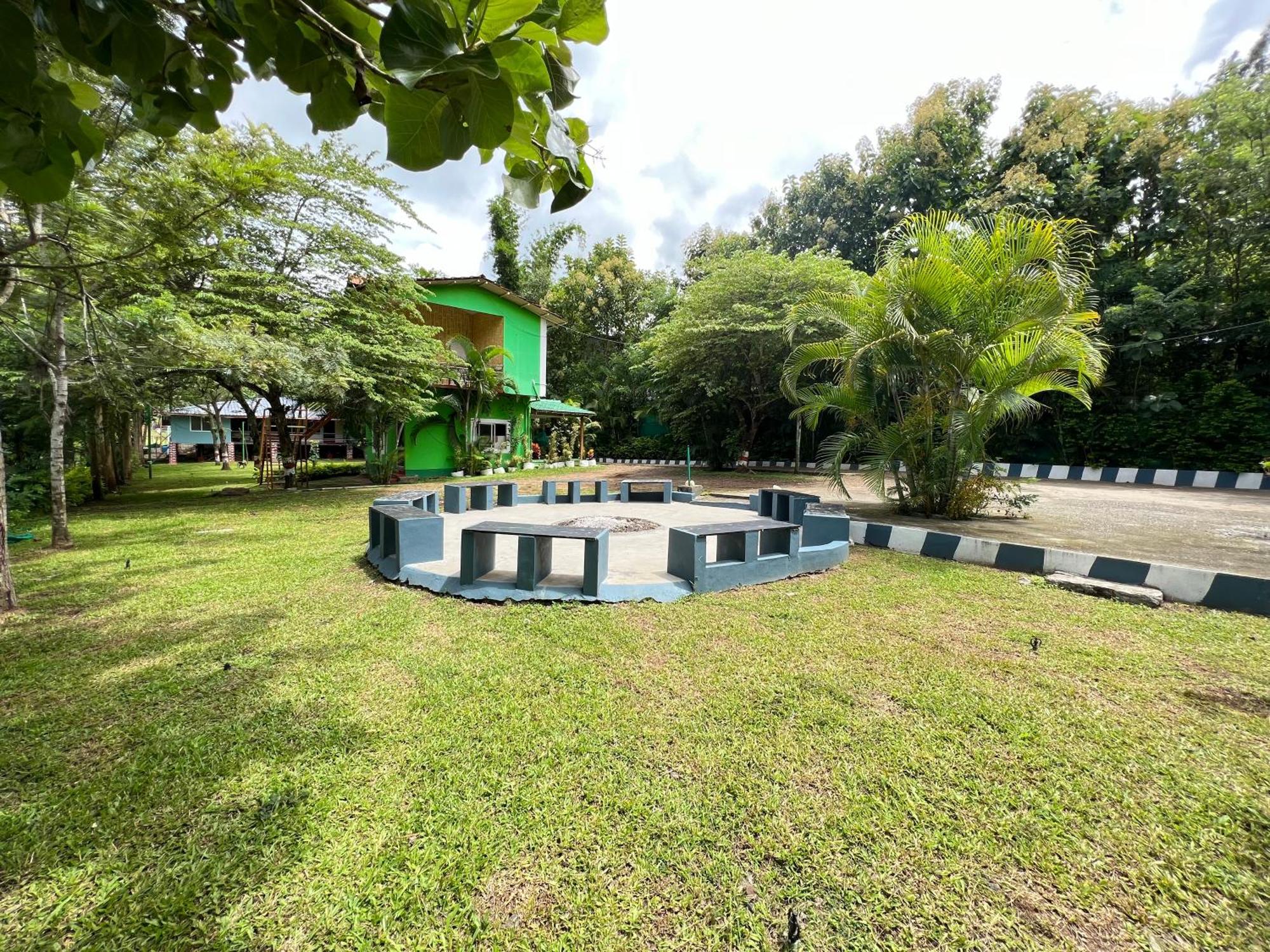 The Midway Jungle Resort Masinagudi Exterior foto